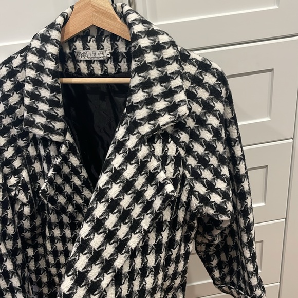 Houndstooth coat - Picture 4 of 4